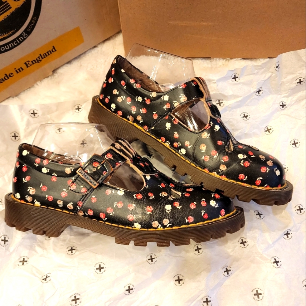 Vintage 80s Dr. Martens Mary Jane - Picture 2 of 11